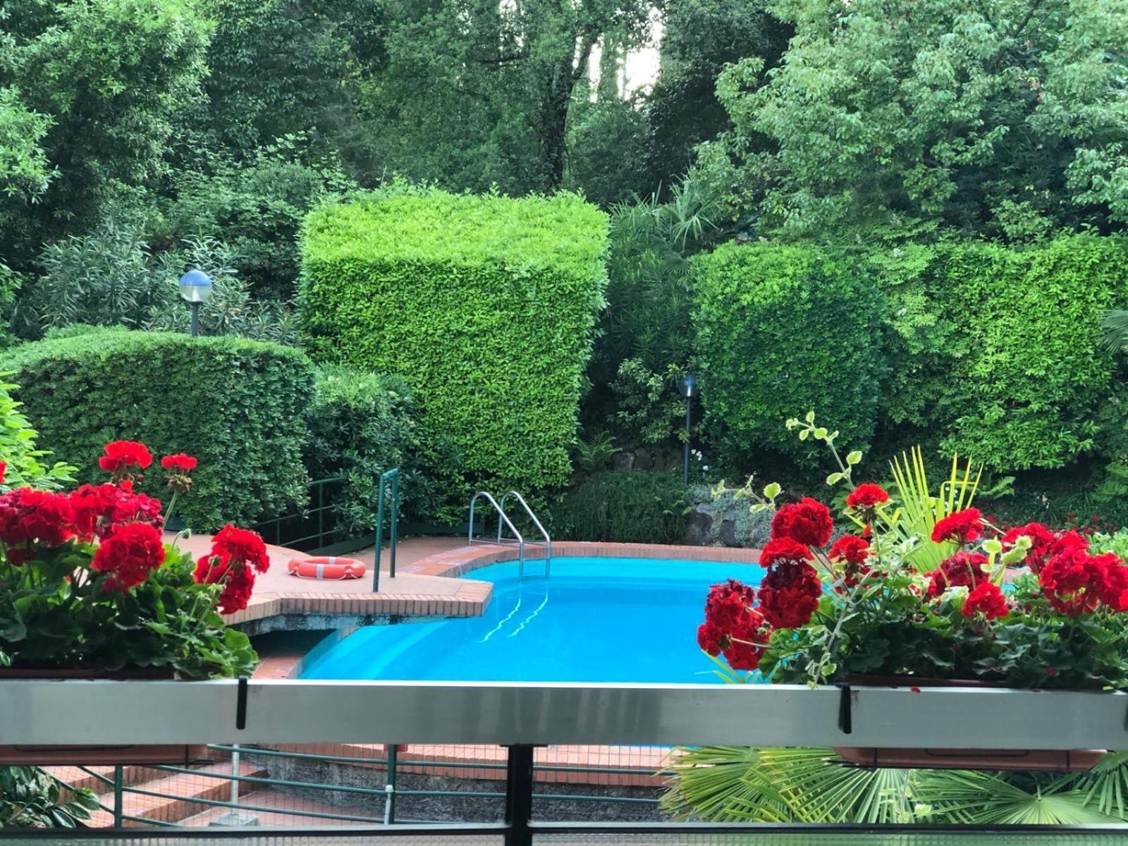 Residence Villa Alba 加尔多内-里维耶拉 外观 照片